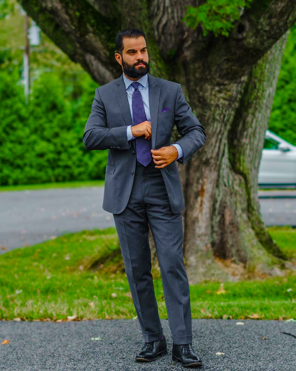 Charcoal suit with shirt and oxfords outfit