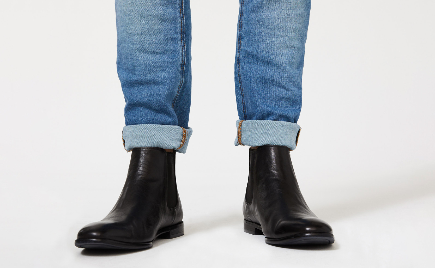 Cuffed jeans with Chelsea boots