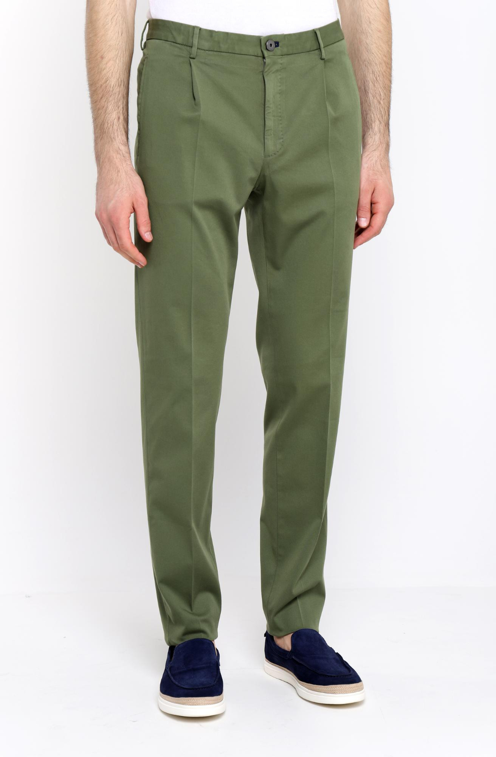 Green pants style