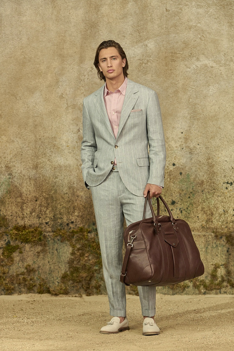 Gray suit, pink dress shirt, tassel loafers outfit
