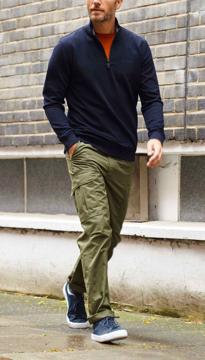 T-shirt, half zip knit, cargo pants, trainers outfit